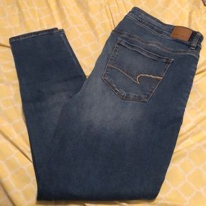 American Eagle High Rise Jegging